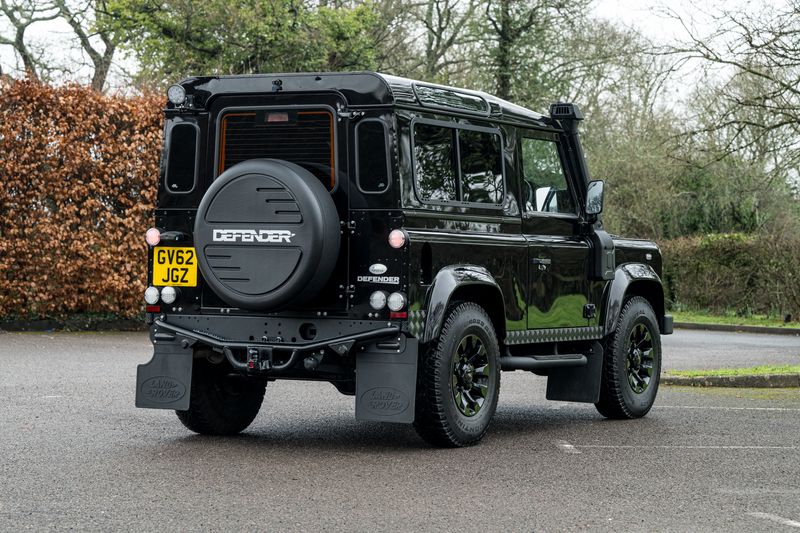 Land Rover Defender 90 2.2 TDCi XS Station Wagon Double Cab (1 Owner, 15,750 Miles)