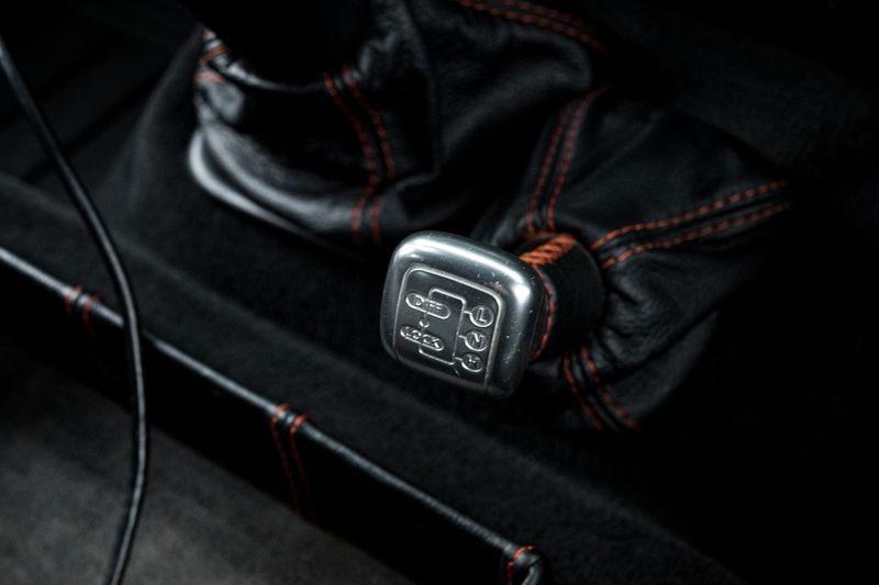 Land Rover Defender 90 2.2 TDCi XS Station Wagon Double Cab (1 Owner, 15,750 Miles)