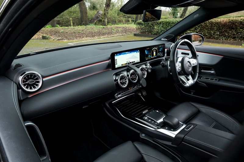 Mercedes-Benz A Class 2.0 A35 AMG Edition (Premium Plus)