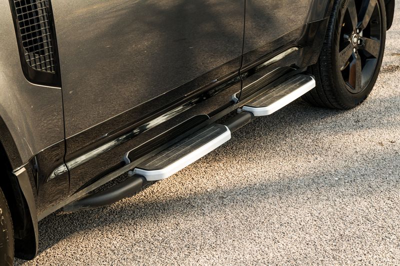 Land Rover Defender 110 D300 MHEV X-Dynamic HSE (7 Seats)