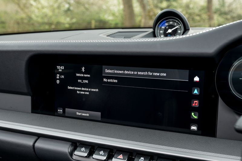 Porsche  911(992) Carrera S PDK  Cabriolet