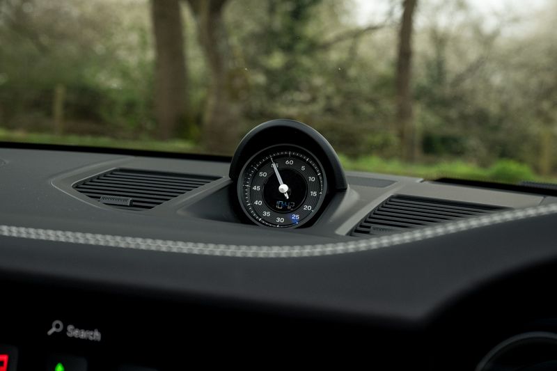 Porsche  911(992) Carrera S PDK  Cabriolet