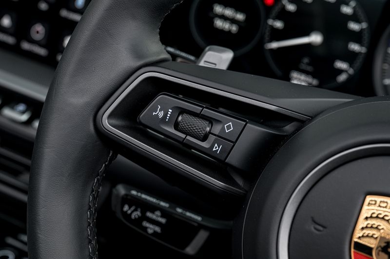 Porsche  911(992) Carrera S PDK  Cabriolet