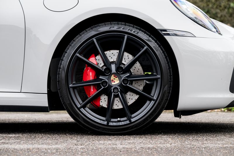 Porsche  911(992) Carrera S PDK  Cabriolet