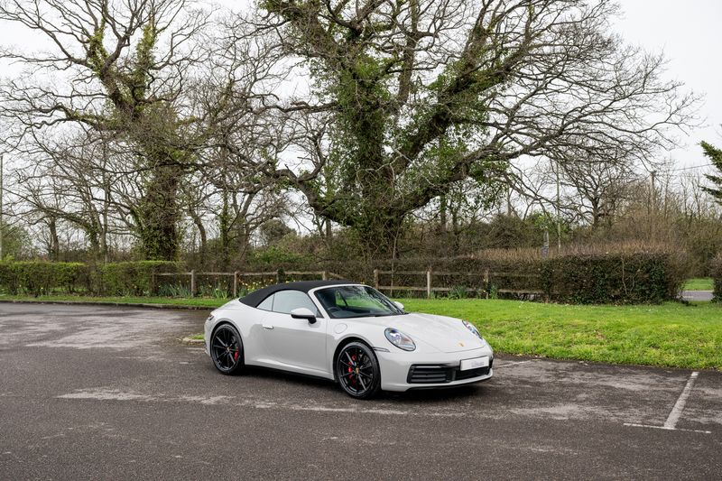 Porsche  911(992) Carrera S PDK  Cabriolet