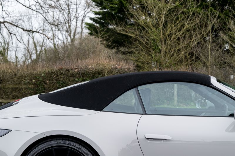 Porsche  911(992) Carrera S PDK  Cabriolet