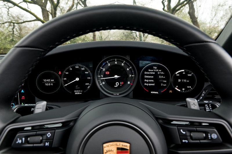 Porsche  911(992) Carrera S PDK  Cabriolet