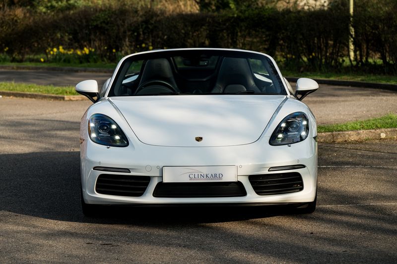 Porsche 718 Boxster 2.0T Convertible PDK