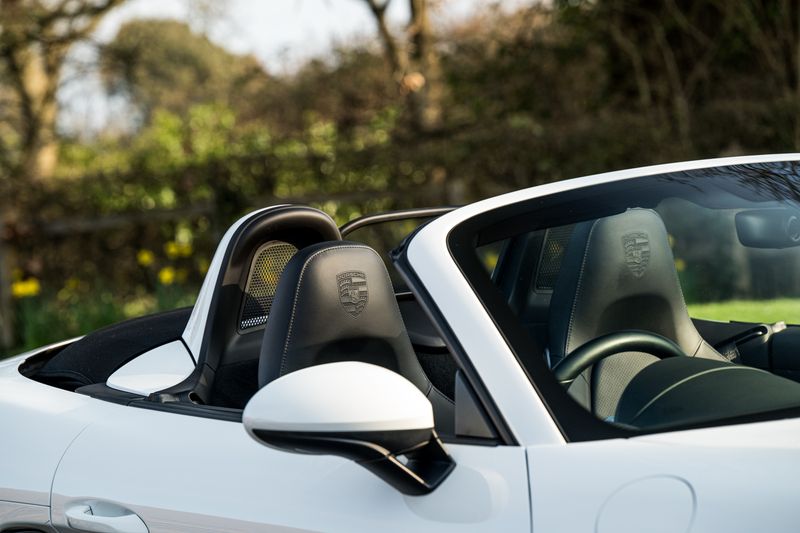 Porsche 718 Boxster 2.0T Convertible PDK