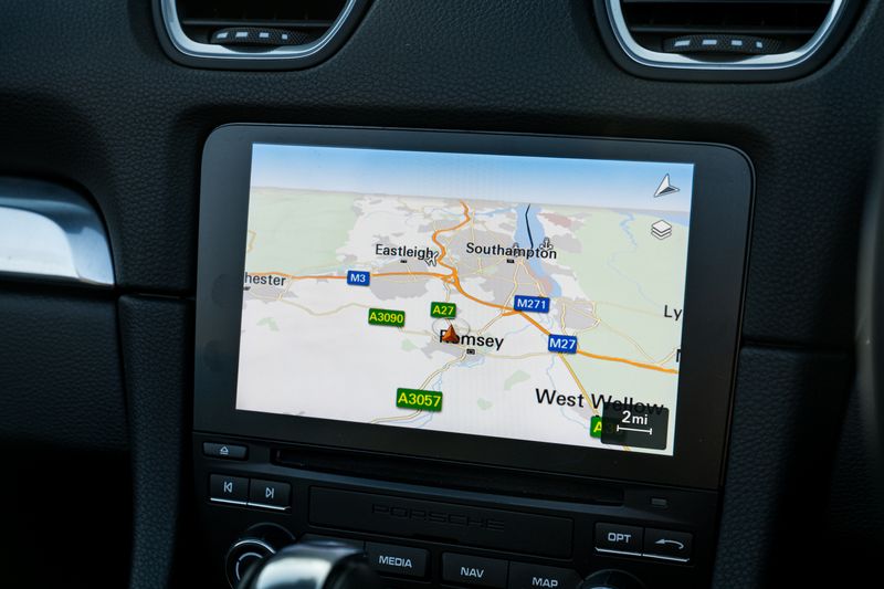 Porsche 718 Boxster 2.0T Convertible PDK