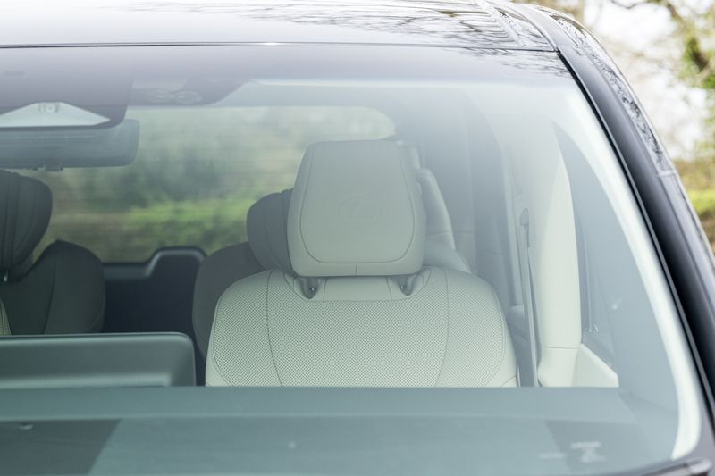 Lexus LM 2.5 350h E-CVT AWD 7 Seat *VAT QUALIFYING*