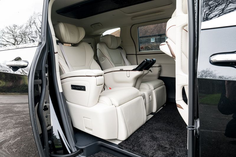 Lexus LM 2.5 350h E-CVT AWD 7 Seat *VAT QUALIFYING*