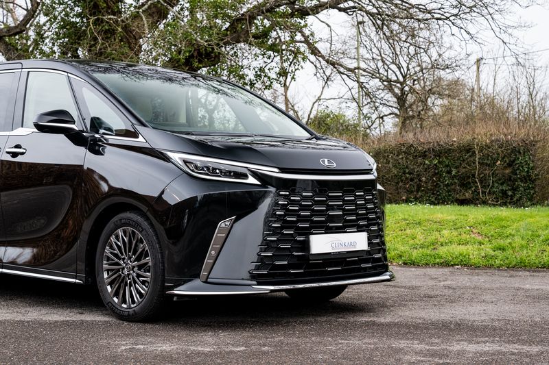 Lexus LM 2.5 350h E-CVT AWD 7 Seat *VAT QUALIFYING*