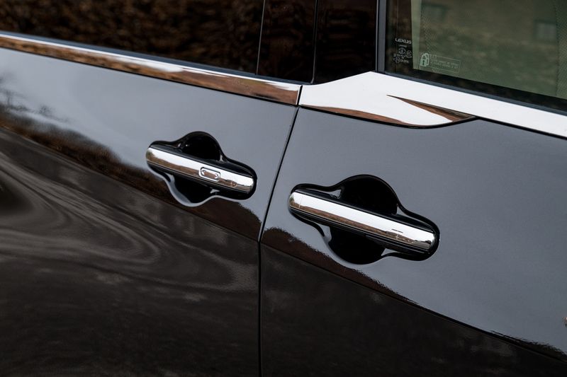 Lexus LM 2.5 350h E-CVT AWD 7 Seat *VAT QUALIFYING*