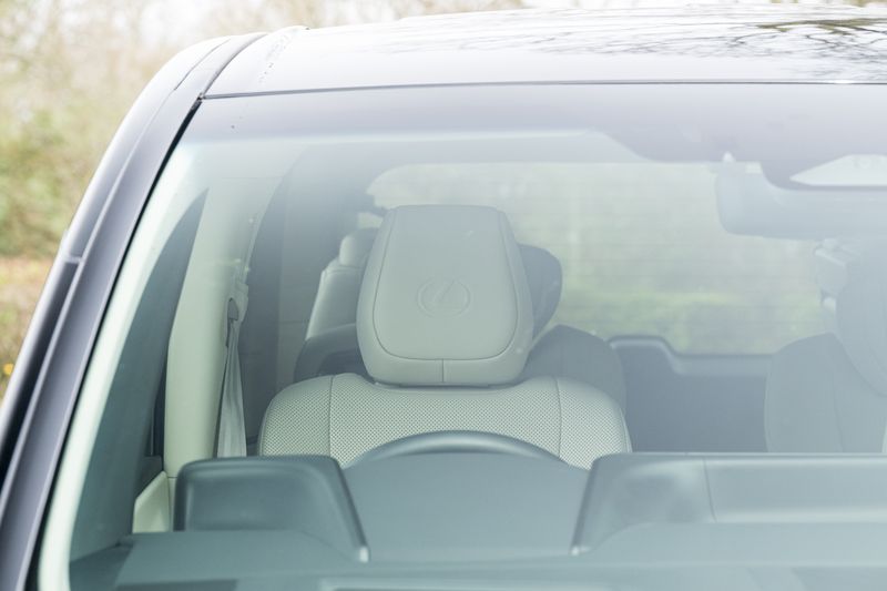 Lexus LM 2.5 350h E-CVT AWD 7 Seat *VAT QUALIFYING*