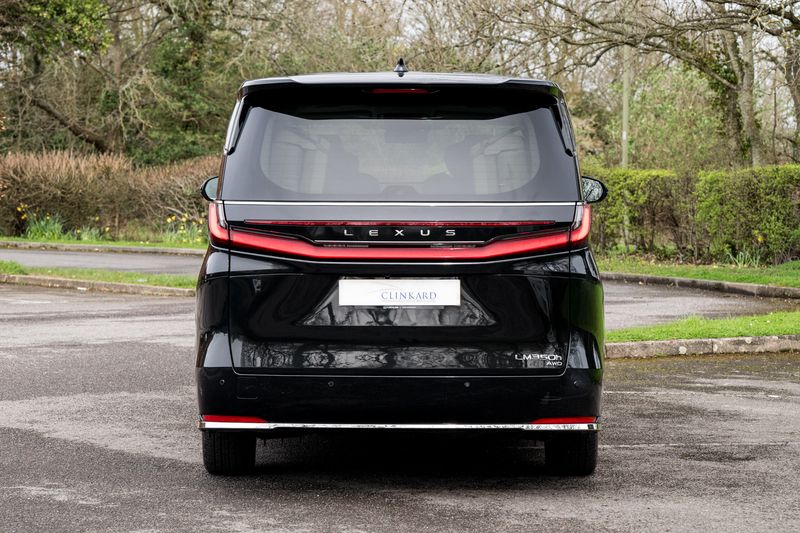 Lexus LM 2.5 350h E-CVT AWD 7 Seat *VAT QUALIFYING*