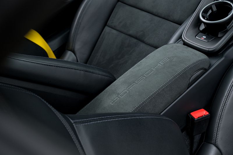 Porsche 911 (992) GTS Coupe PDK