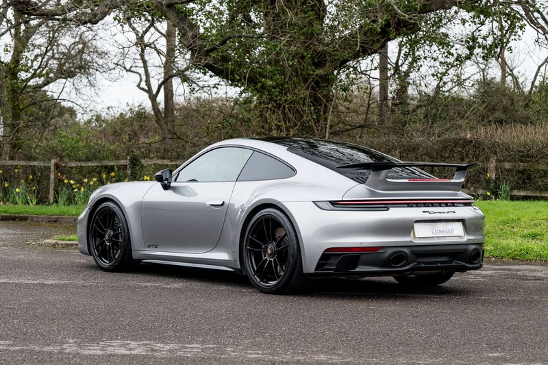 Porsche 911 (992) GTS Coupe PDK