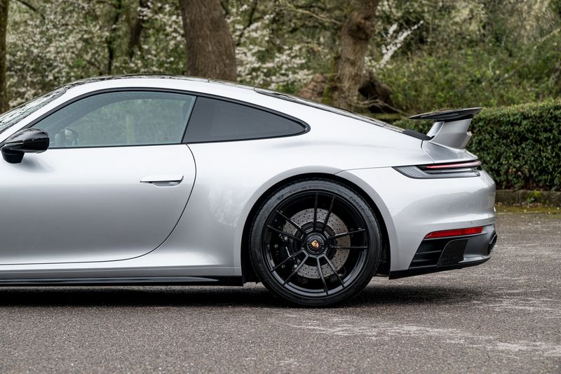 Porsche 911 (992) GTS Coupe PDK