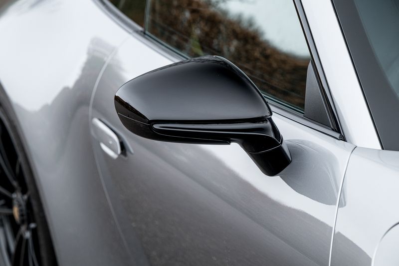 Porsche 911 (992) GTS Coupe PDK