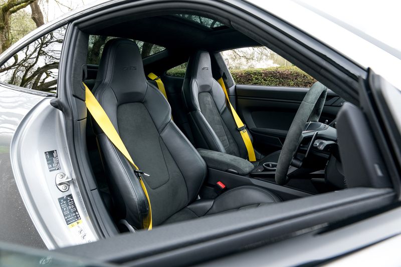 Porsche 911 (992) GTS Coupe PDK