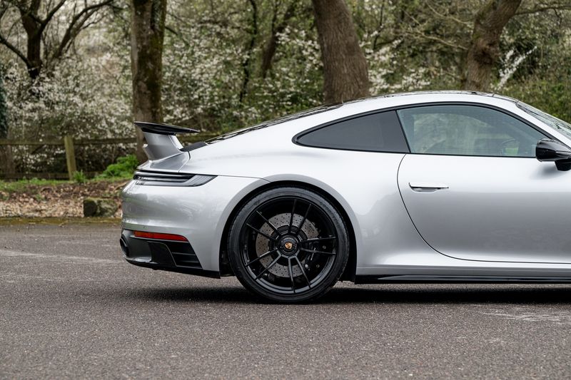 Porsche 911 (992) GTS Coupe PDK