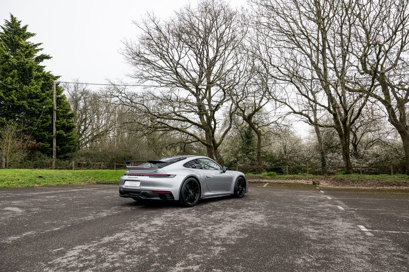 Porsche 911 (992) GTS Coupe PDK