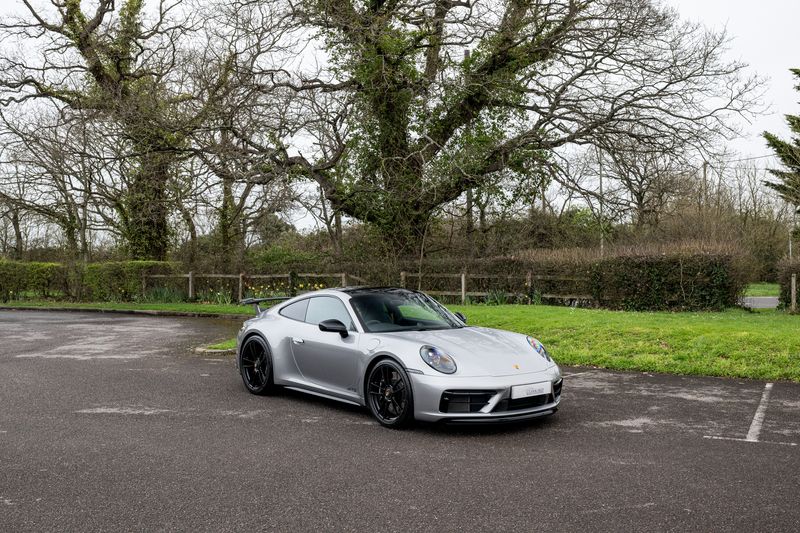 Porsche 911 (992) GTS Coupe PDK