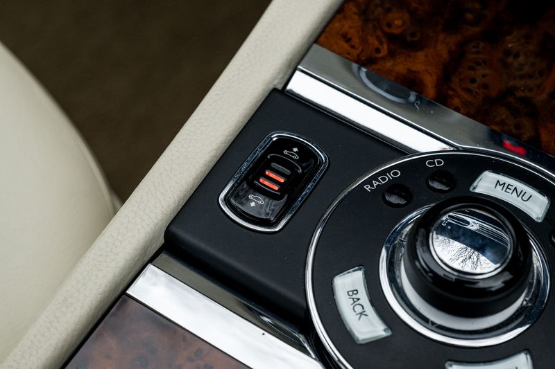 Rolls-Royce Ghost 6.6 V12 Saloon