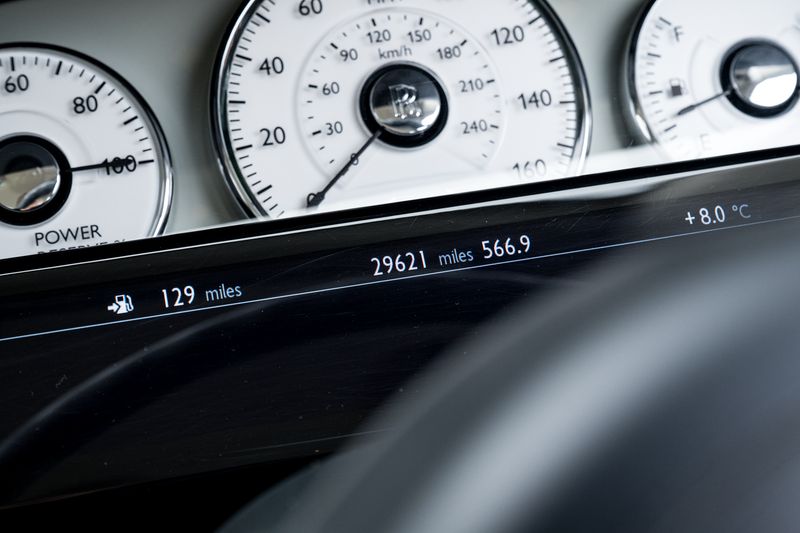 Rolls-Royce Ghost 6.6 V12 Saloon