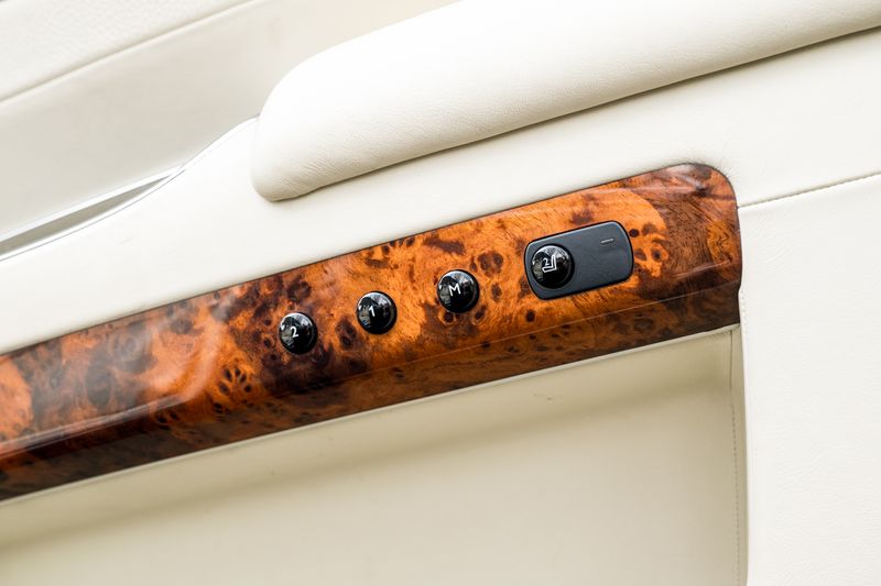 Rolls-Royce Ghost 6.6 V12 Saloon