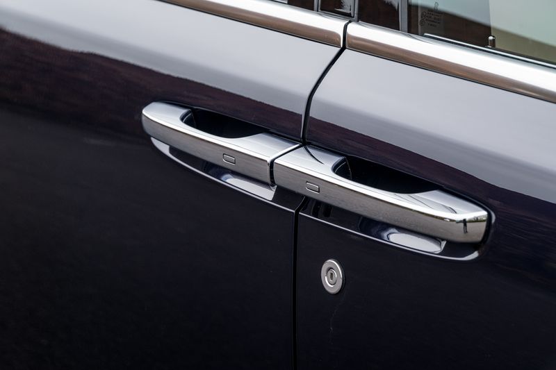 Rolls-Royce Ghost 6.6 V12 Saloon