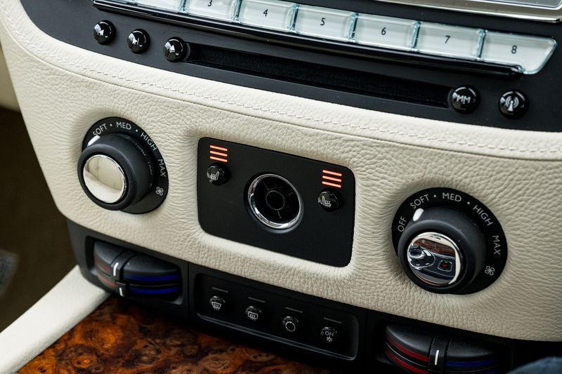 Rolls-Royce Ghost 6.6 V12 Saloon