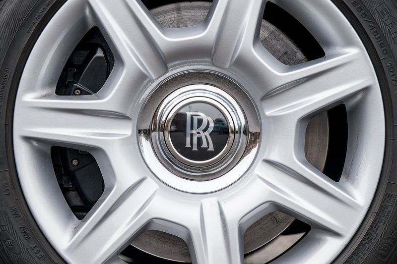 Rolls-Royce Ghost 6.6 V12 Saloon