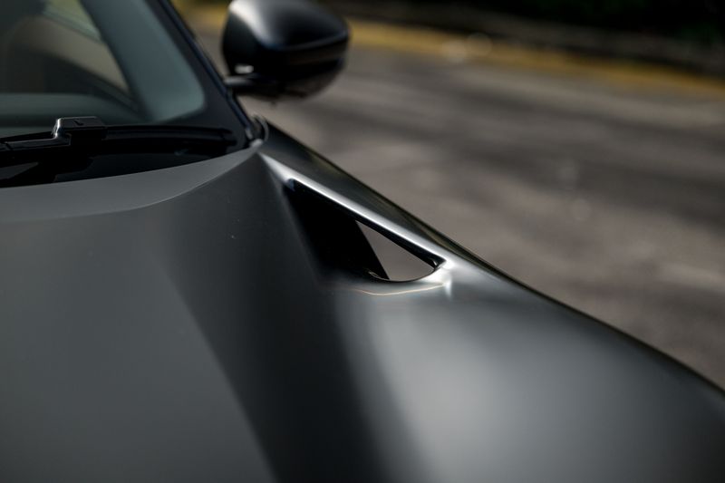 Ferrari Purosangue 6.5 V12 SUV F1 DCT 4WD