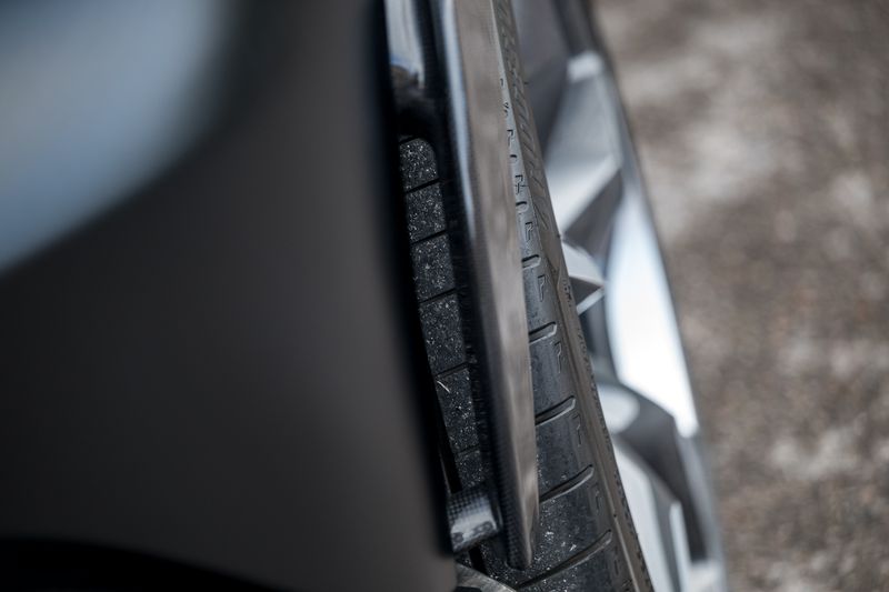 Ferrari Purosangue 6.5 V12 SUV F1 DCT 4WD