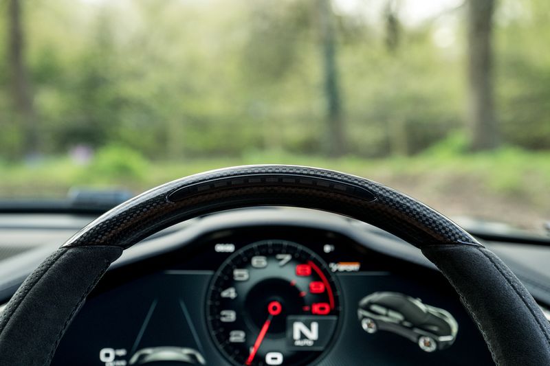 Ferrari Purosangue 6.5 V12 SUV F1 DCT 4WD