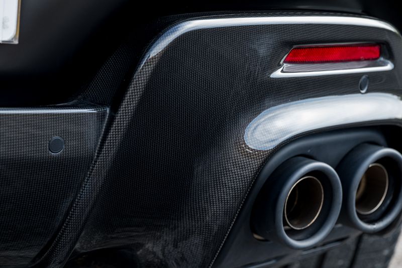 Ferrari Purosangue 6.5 V12 SUV F1 DCT 4WD