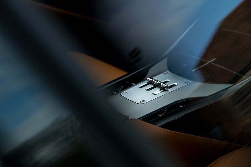 Ferrari Purosangue 6.5 V12 SUV F1 DCT 4WD