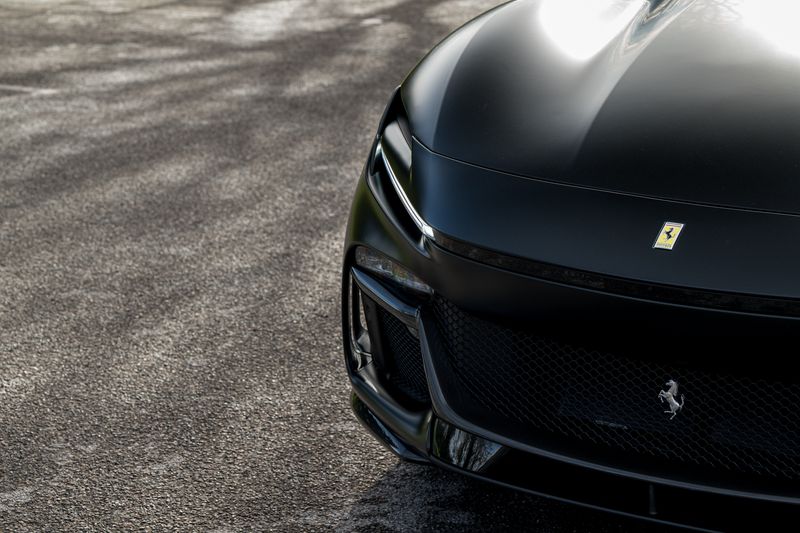 Ferrari Purosangue 6.5 V12 SUV F1 DCT 4WD
