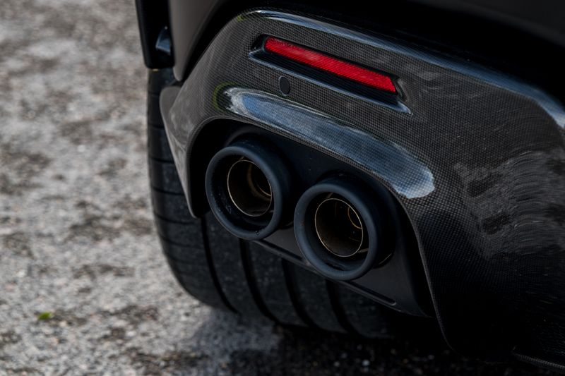 Ferrari Purosangue 6.5 V12 SUV F1 DCT 4WD