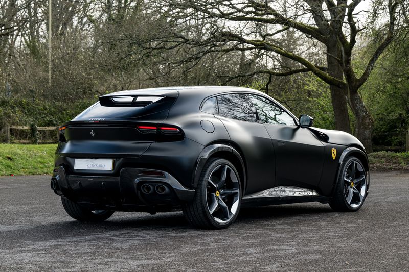 Ferrari Purosangue 6.5 V12 SUV F1 DCT 4WD