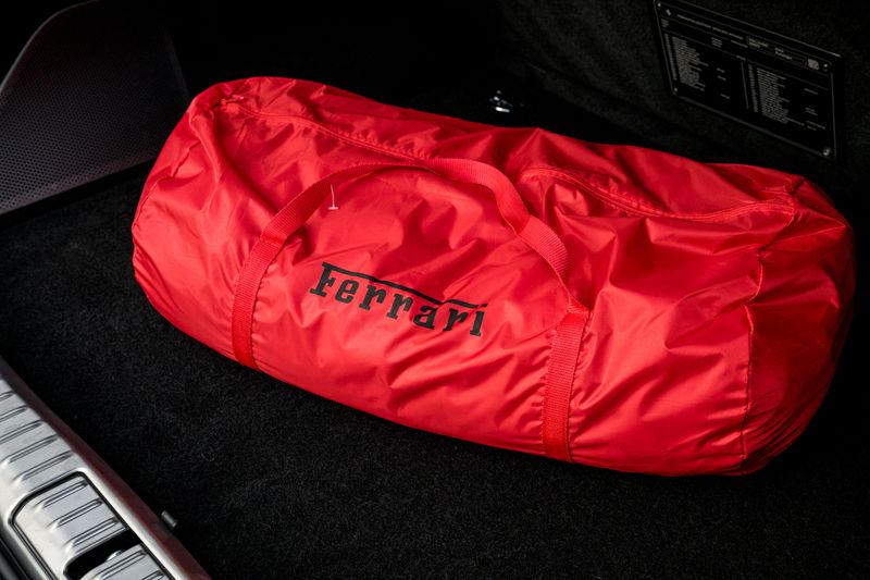 Ferrari Purosangue 6.5 V12 SUV F1 DCT 4WD