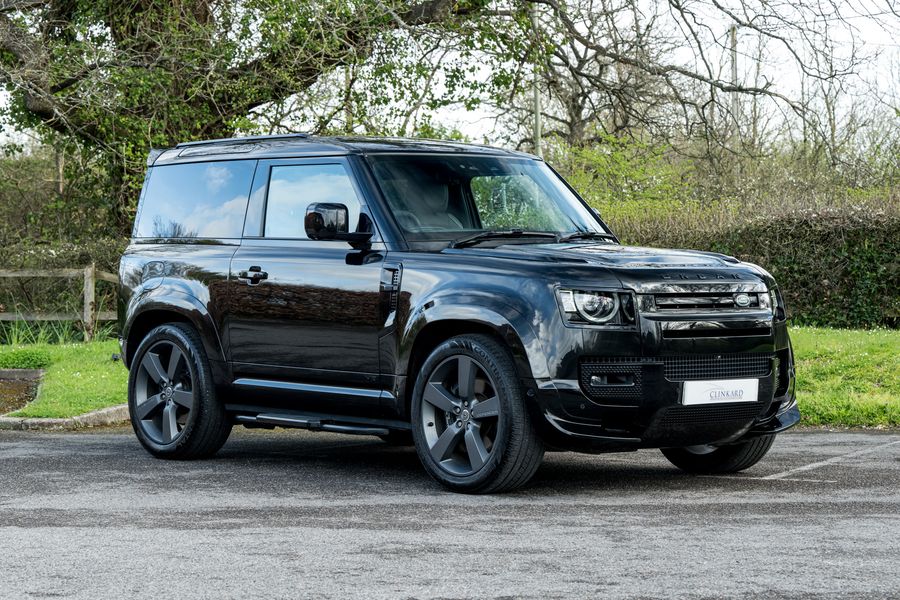 Land Rover Defender 90 5.0 P525 V8 SUV 3dr