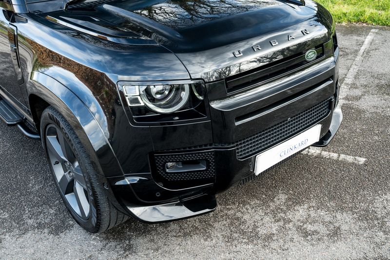 Land Rover Defender 90 5.0 P525 V8 SUV 3dr