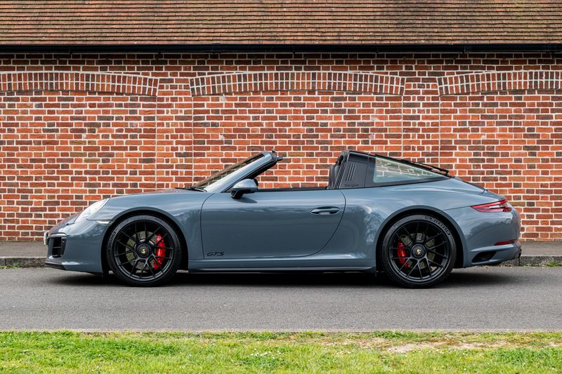 Porsche 911 (991) 4 GTS Targa PDK 4WD