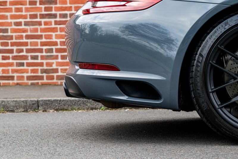 Porsche 911 (991) 4 GTS Targa PDK 4WD