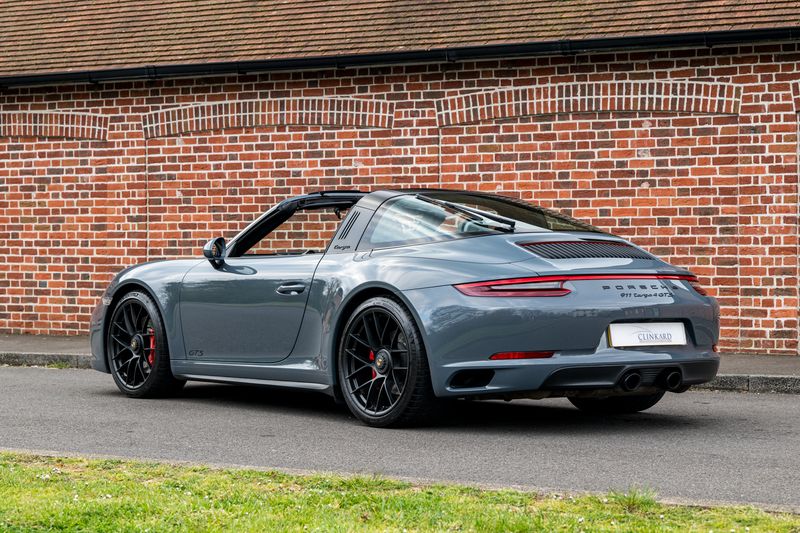 Porsche 911 (991) 4 GTS Targa PDK 4WD