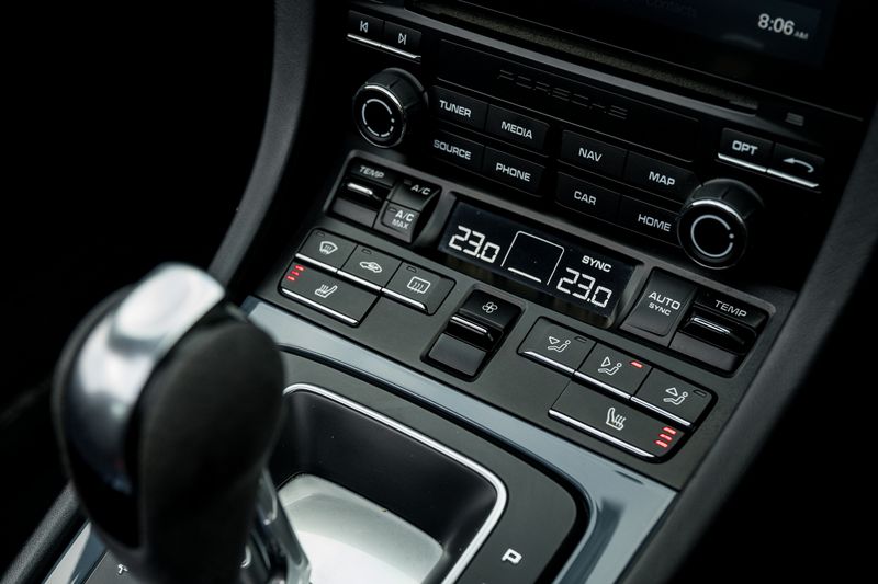 Porsche 911 (991) 4 GTS Targa PDK 4WD