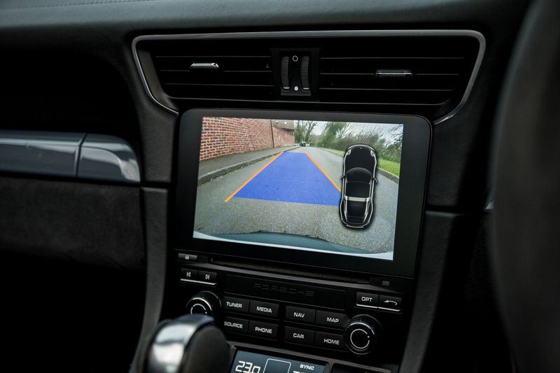 Porsche 911 (991) 4 GTS Targa PDK 4WD